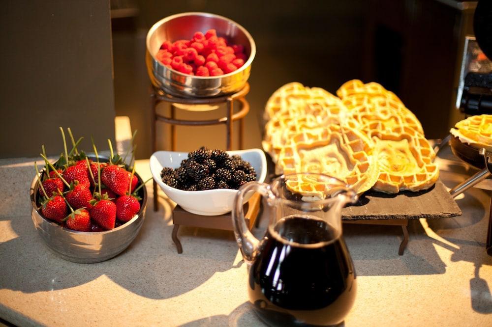 Great Wolf Southern California